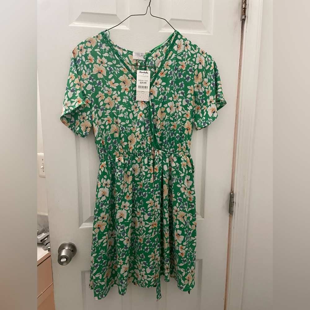 Floral green dress